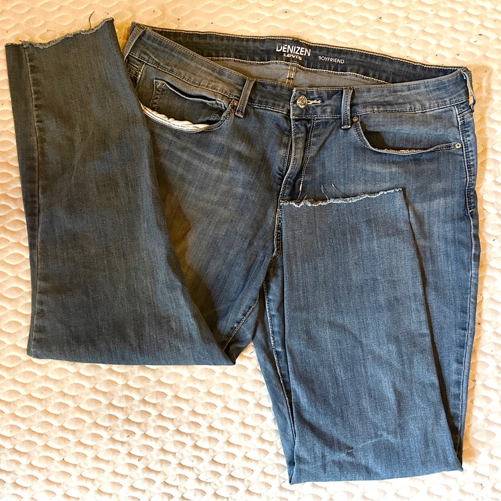 Levi's Women's Boyfriend Jeans in Blue